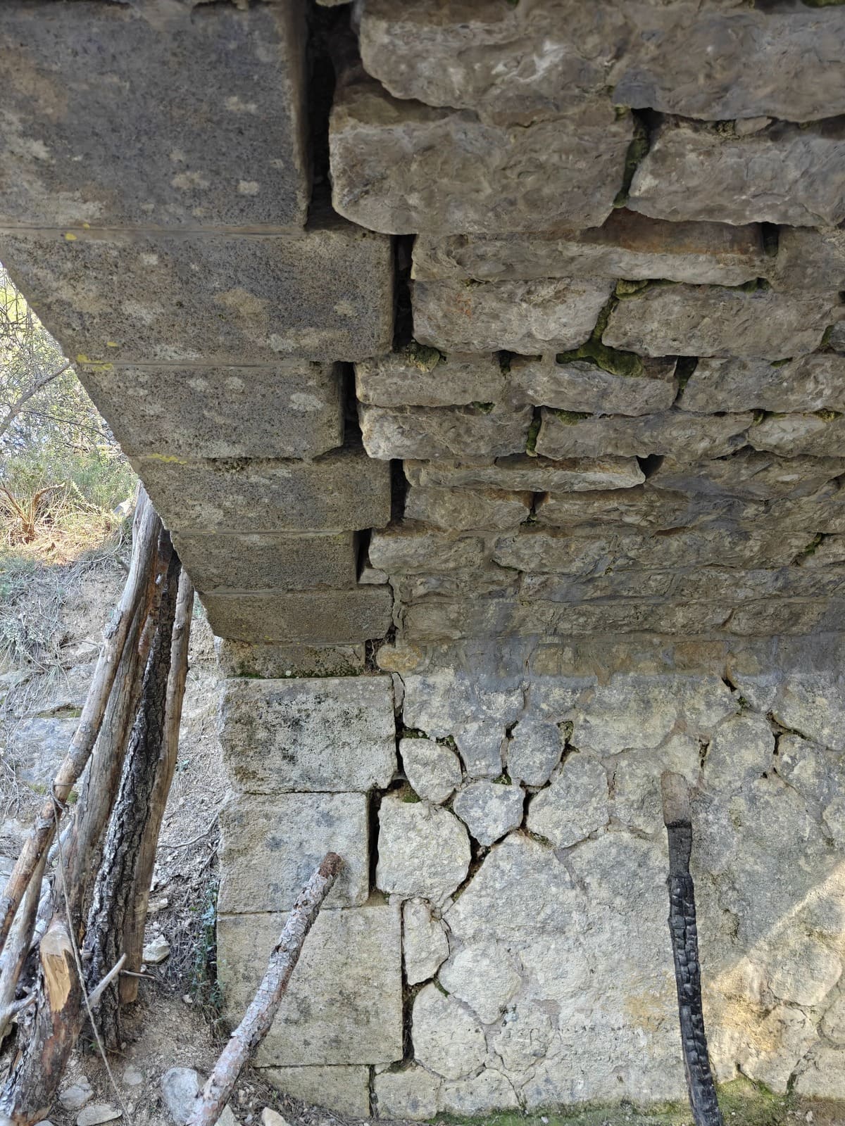 Détails de la voute du 1er pont du Canal du Verdon - 2026.